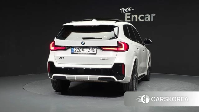 BMW X1 (U11) id 4388499 из Кореи 14