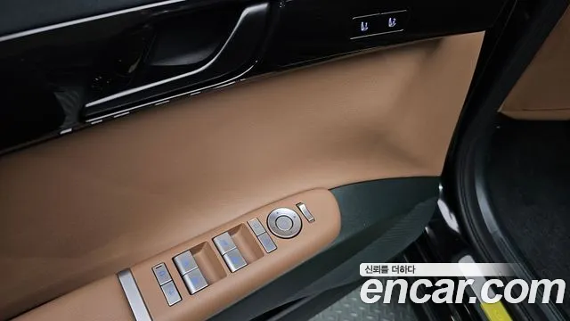 Hyundai Grandeur Hybrid (GN7) id 2559144 из Кореи 14