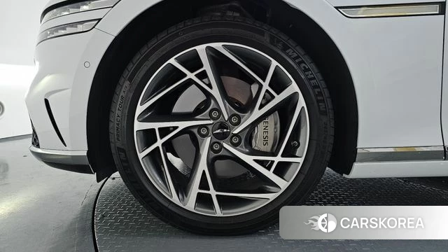 Genesis G90 (RS4) id 4687941 из Кореи 32