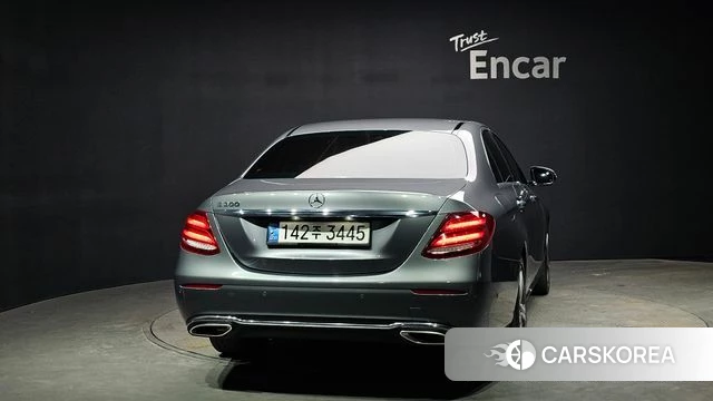 Mercedes-Benz E-Class W213 id 3917258 из Кореи 14