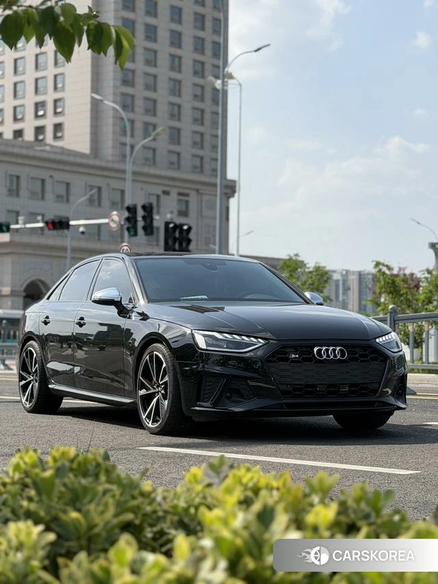 Audi S4 id 4265116 из Китая 14