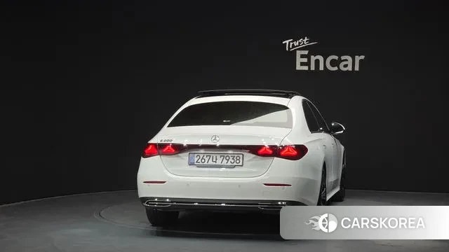 Mercedes-Benz E-Class W214 id 3653702 из Кореи 14