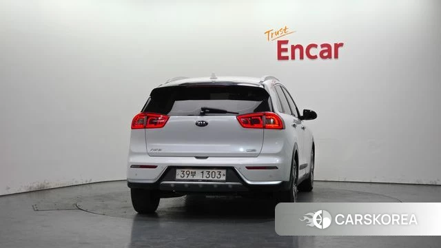 Kia Niro id 4251323 из Кореи 25