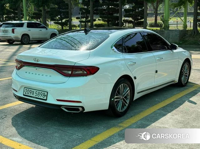 Hyundai Grandeur IG id 4392684 из Кореи 14