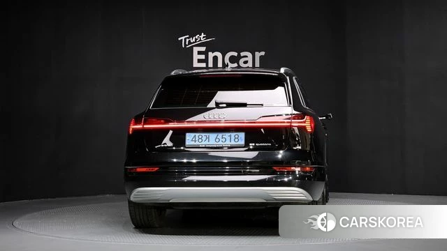 Audi e-Tron id 3885488 из Кореи 14