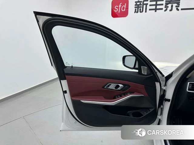 BMW 3 series id 4366004 из Китая 26