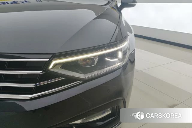 Volkswagen Magotan id 4272624 из Китая 11