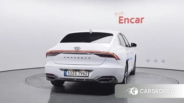Hyundai The New Grandeur IG id 3764410 из Кореи 14