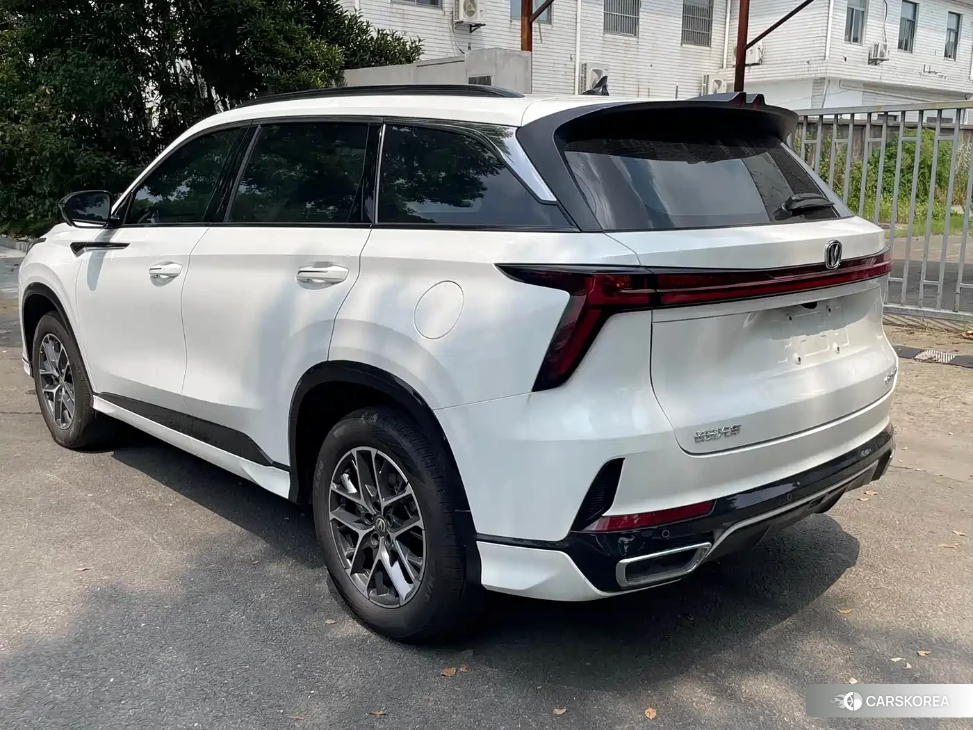 Chang'an Changan CS75PLUS 2023 Белый из Китая, фото 4