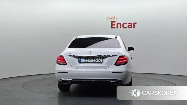 Mercedes-Benz E-Class W213 id 3801773 из Кореи 14