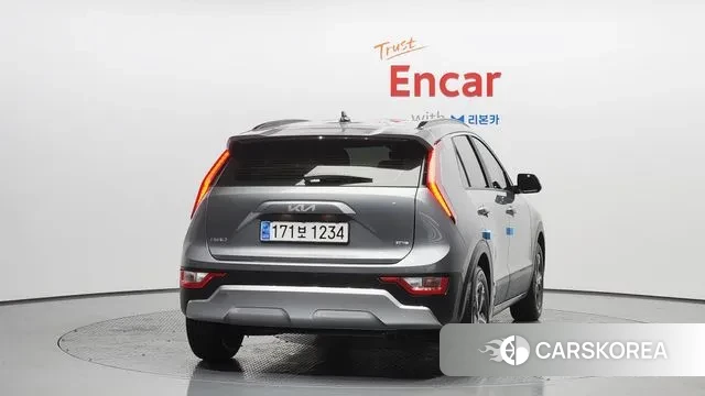Kia Di Ol Nu Niro id 3482201 из Кореи 14