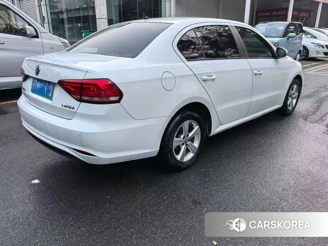 Volkswagen Lavida 2022 Белый из Китая, фото 4