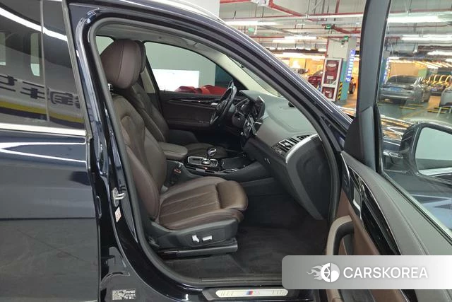 BMW X3 id 3810334 из Китая 11