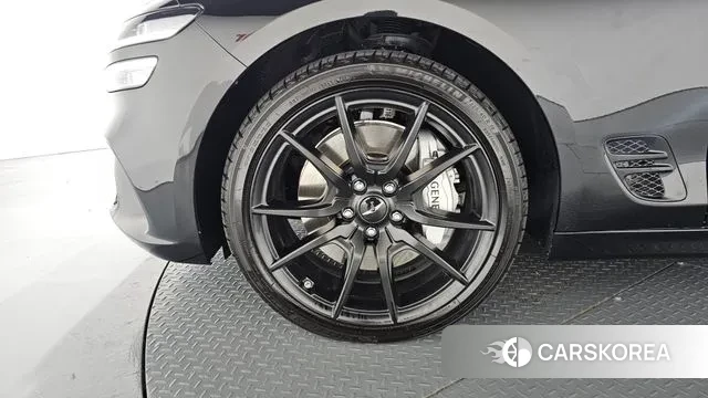 Genesis The New G70 id 3377120 из Кореи 14