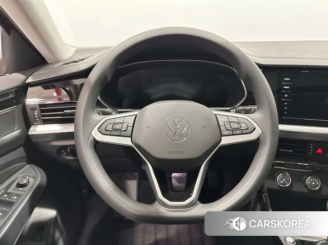 Volkswagen Passat id 4348892 из Китая 14
