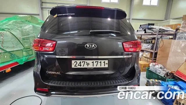 Kia The New Carnival id 2945787 из Кореи 9