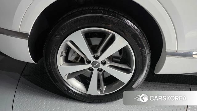 Genesis GV80 id 4758001 из Кореи 31