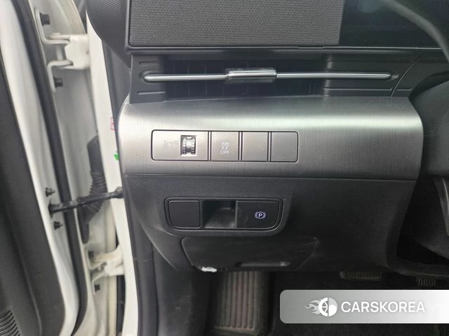 Hyundai Kona (SX2) 2023 Белый из Кореи, фото 4