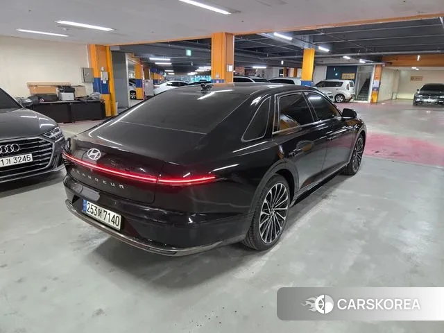 Hyundai Grandeur Hybrid (GN7) id 3042238 из Кореи 9