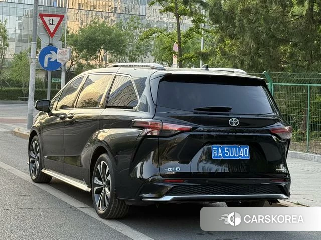Toyota Grevia id 4258875 из Китая 19