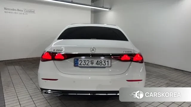 Mercedes-Benz E-Class W214 id 3256359 из Кореи 14