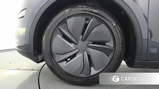 Tesla Model Y id 4879589 из Кореи 28