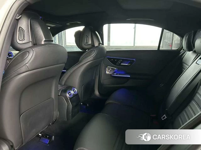 Mercedes-Benz Class C id 4265364 из Китая 13