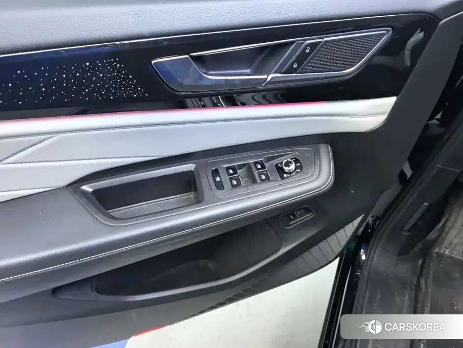 Volkswagen Tourang id 4570531 из Китая 10
