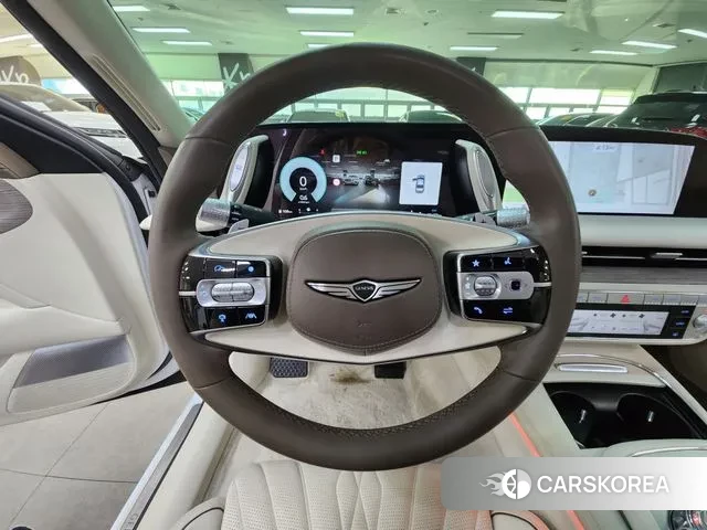 Genesis G90 (RS4) id 3550459 из Кореи 14