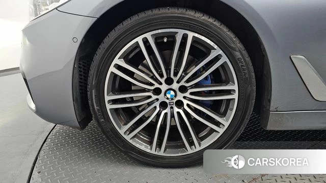 BMW 5 Series (G30) id 4305248 из Кореи 28
