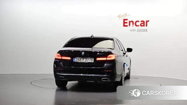 BMW 5 Series (G30) id 2998859 из Кореи 14