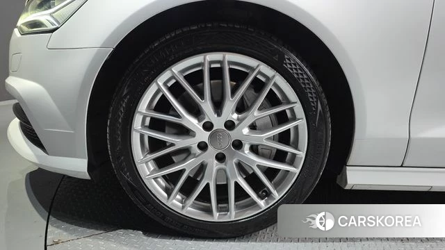 Audi New A6 id 3893943 из Кореи 14