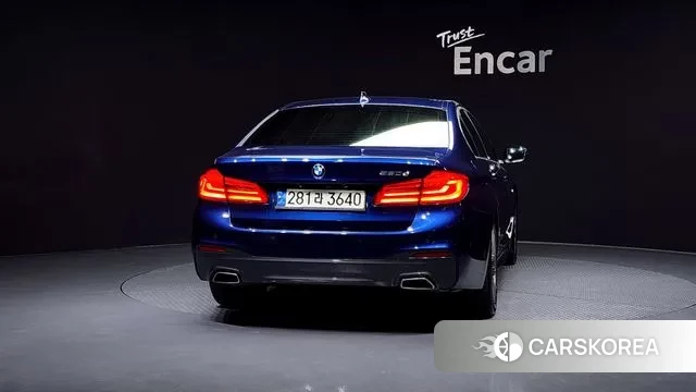 BMW 5 Series (G30) id 3494007 из Кореи 14