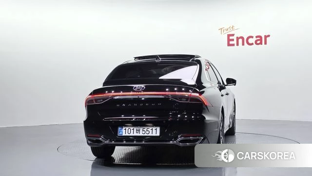 Hyundai The New Grandeur IG Hybrid id 4592321 из Кореи 28