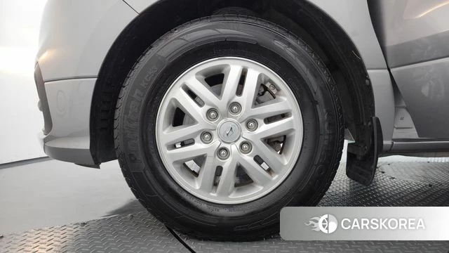 Hyundai The New Grand Starex id 4397634 из Кореи 26