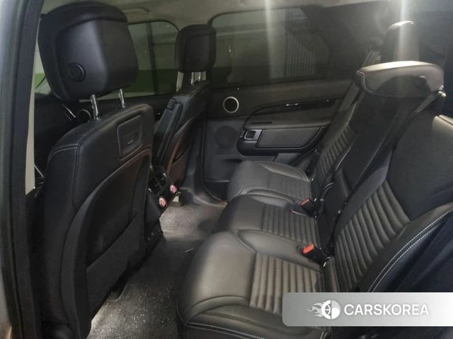 Land Rover Discovery 5 2023 Серебряный из Кореи, фото 4