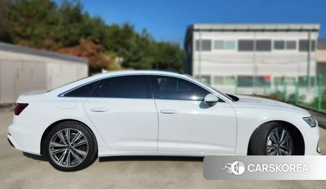 Audi A6 (C8) id 3338768 из Кореи 6