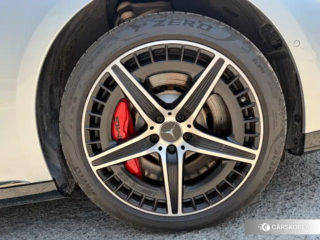 Mercedes-Benz EQE AMG 2024 Silver/gray из Китая, фото 6