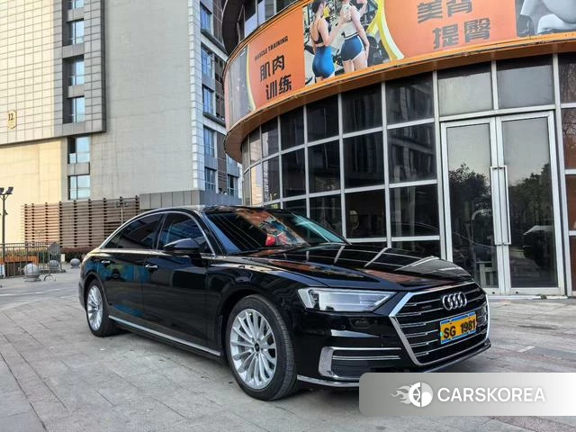 Audi A8 2021 Черный из Китая, фото 4