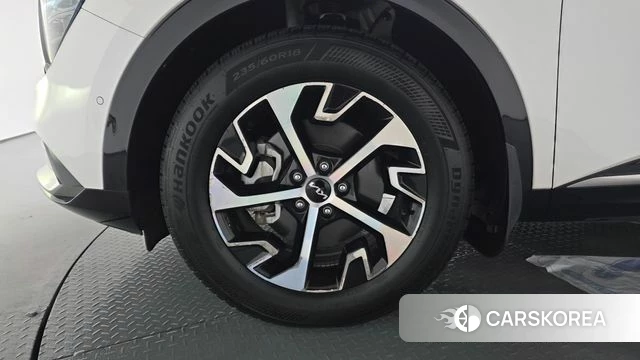 Kia Sportage 5th Generation Hybrid id 4894140 из Кореи 29