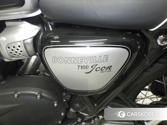 Проданный Triumph BONNEVILLE T100 id 4199618 из Японии, фото 28