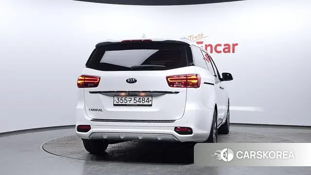 Kia The New Carnival id 3669200 из Кореи 14