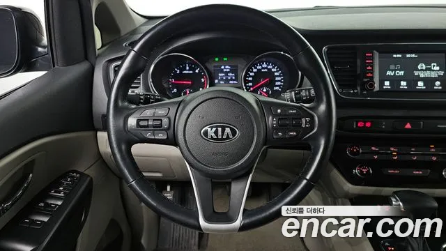 Kia The New Carnival id 2678569 из Кореи 14