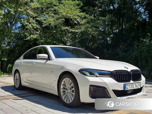 BMW 5 Series (G30) 2018 Белый из Кореи, фото 6