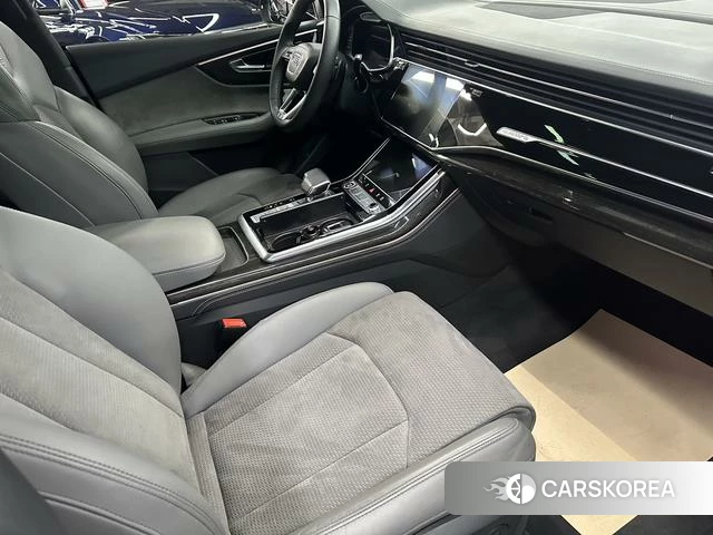 Audi Q8 id 4273855 из Китая 11