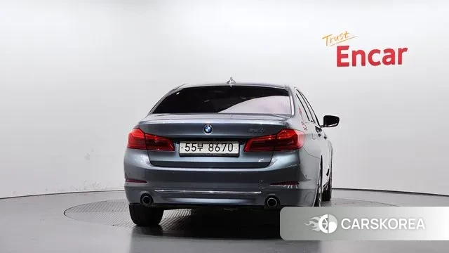 BMW 5 Series (G30) id 3368698 из Кореи 14