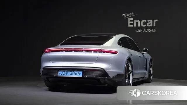 Porsche Taycan id 3281300 из Кореи 14