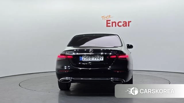 Mercedes-Benz E-Class W213 id 3891833 из Кореи 14