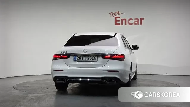 Mercedes-Benz E-Class W213 id 3606405 из Кореи 14