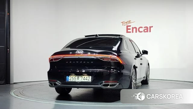 Hyundai The New Grandeur IG id 4641640 из Кореи 14